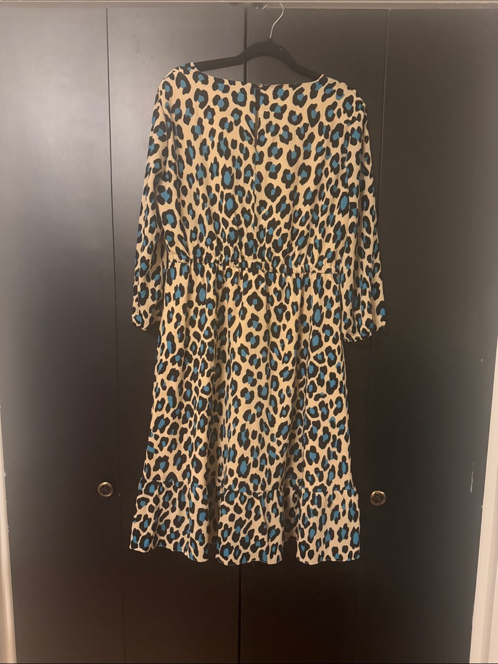 New York & Company Beige and Blue Leopard Cutout Midi Dress - Picture 4 of 4